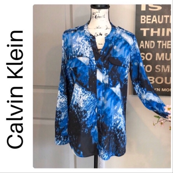 Calvin Klein Tops - 💕Beautiful Space Calvin Klein Blouse💕